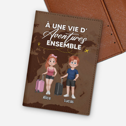 4966OFR1 porte passeport personnalise couple a une vie d_aventures ensemble 4966otvmg
