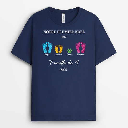 5401AFR2 ornement en verre personnalise notre premier noel en famille avec pieds 5401a3zqi