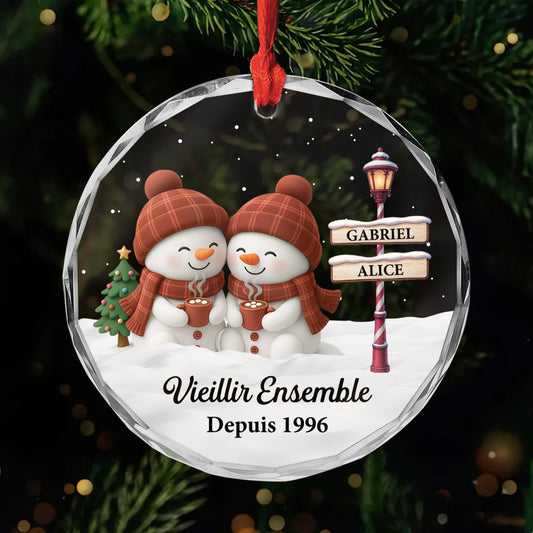 6633OFR1 ornement de noel en verre personnalise vieillir ensemble avec couple bonhomme de neige 6633o3p5g