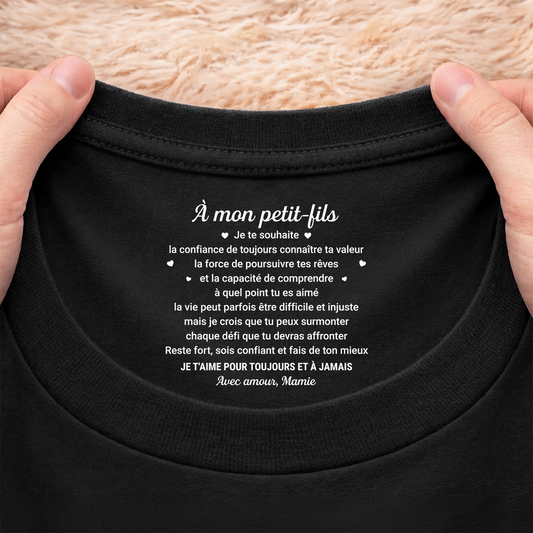 9093AFR2 a mon filsfille tu es aime t shirt personnalise texte a l_interieur du col noir 9093aa8ema