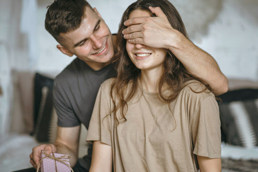 Idée cadeau pour un an de couple - cadeau pour elle et pour lui