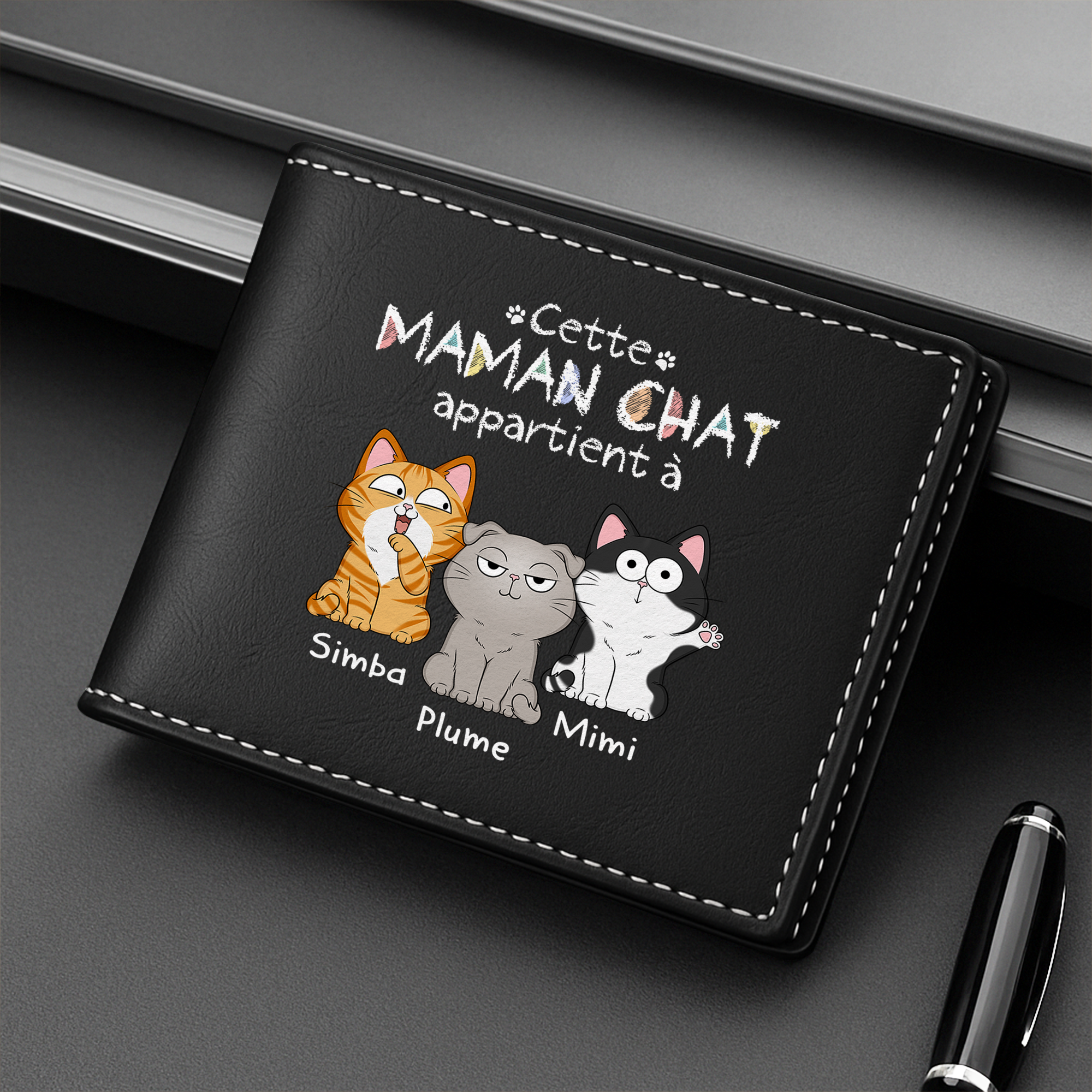 1295JFR2 portefeuille en cuir personnalise avec chat mignon ce papa appartient a 1295j8n8d_0e5b0b0b 4496 41e7 b9e4 4c21da3bdfdd