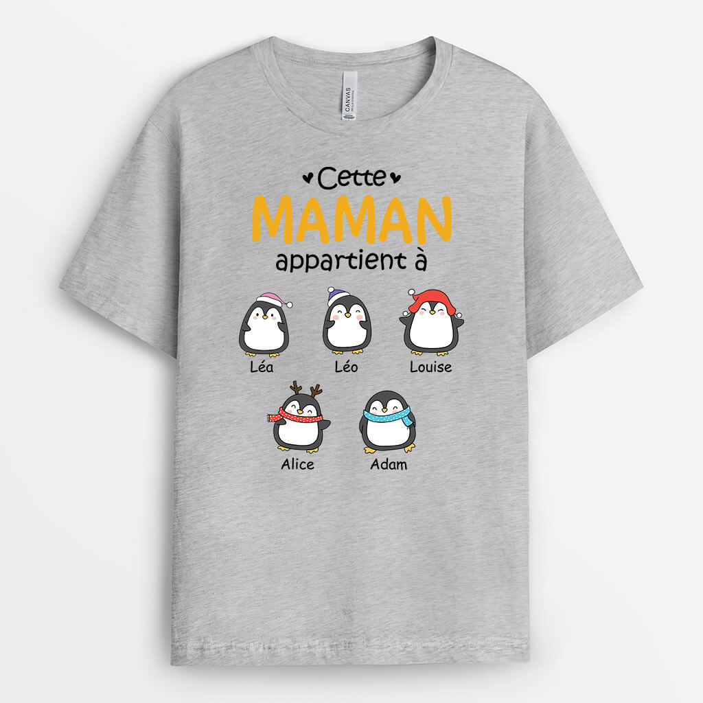 Cette Maman/Mamie Appartient À Version Penguin - Cadeau Personnalisé | T-shirt pourFemmme