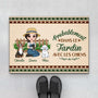 1876DFR1 paillasson probablement dans le jardin avec les chiens personnalise