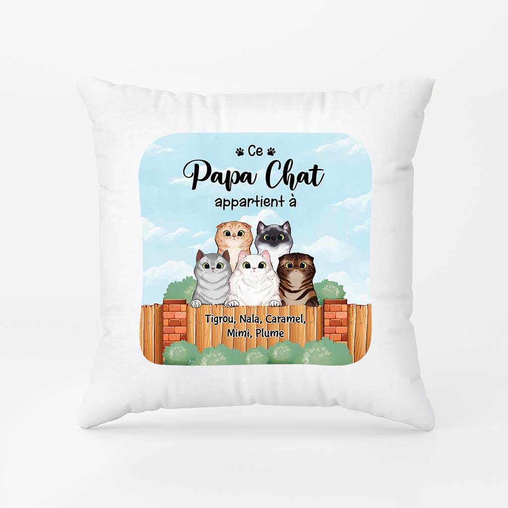 Cette Maman Chat Appartient À Version Clôture Bois - Cadeau Personnalisé | Coussin Pour Amoureux Des Animaux