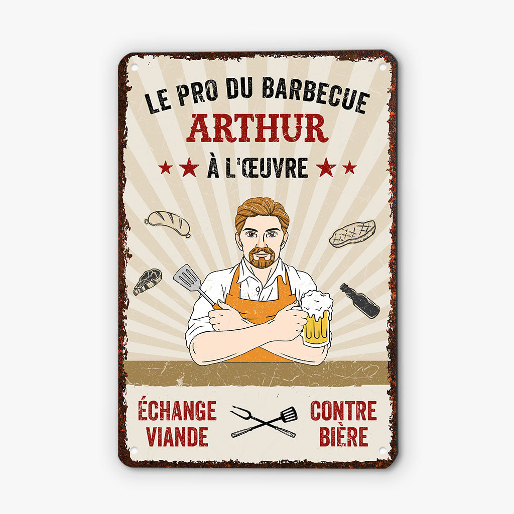 Le Pro Du Barbecue À L'oeuvre - Cadeau Personnalisé | Plaque Pour Homme