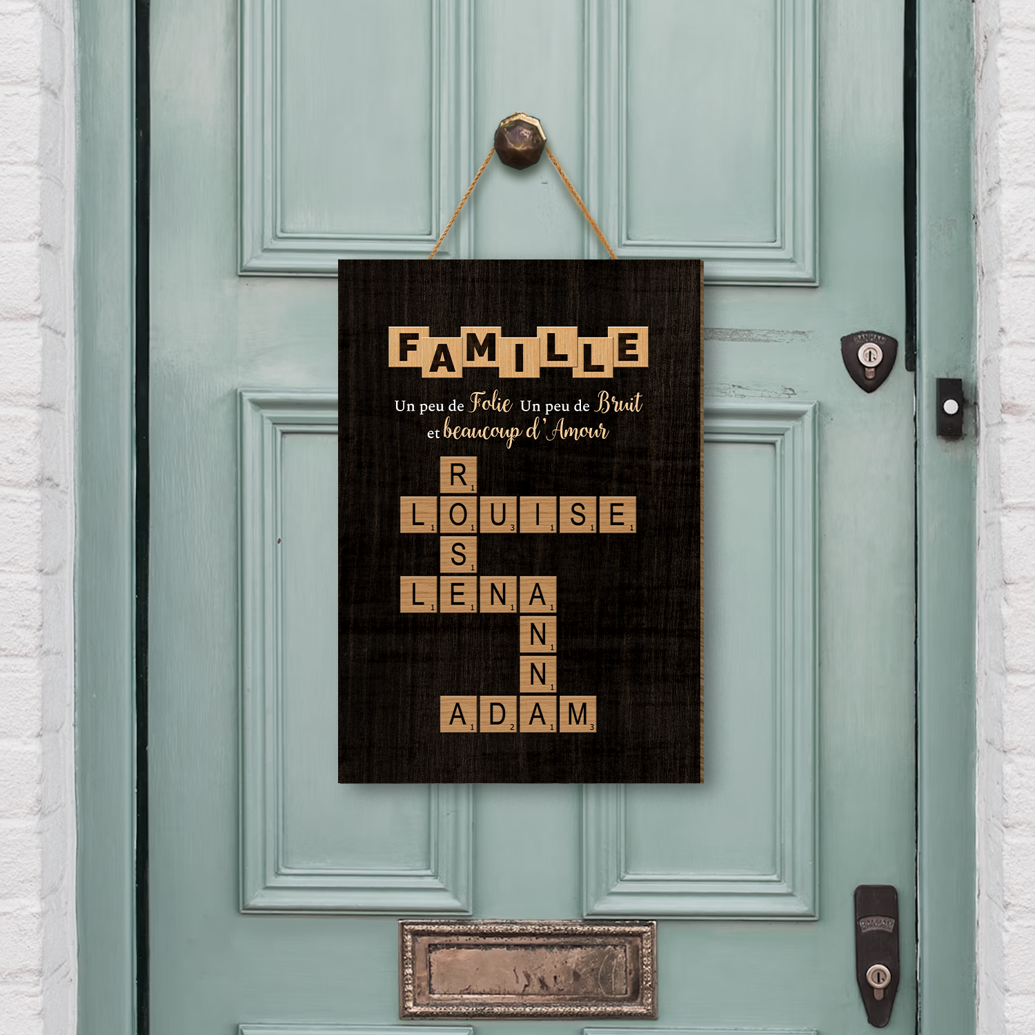 3446QFR2 plaque en bois personnalisee famille famille beaucoup damour avec mots croises 3446qkt5i