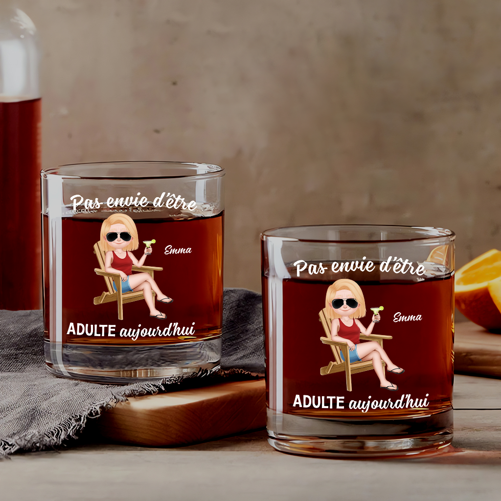 Pas Envie d’Être Adulte Aujourd’hui Design Cartoon - Cadeau Personnalisé | Verre À Whisky Pour Femme