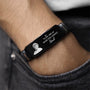 4289JFR2 bracelet personnalise tu ne marches jamais seule photo 4289j5t5a_39e6af0b d45c 4d38 b3b9 01365a870333