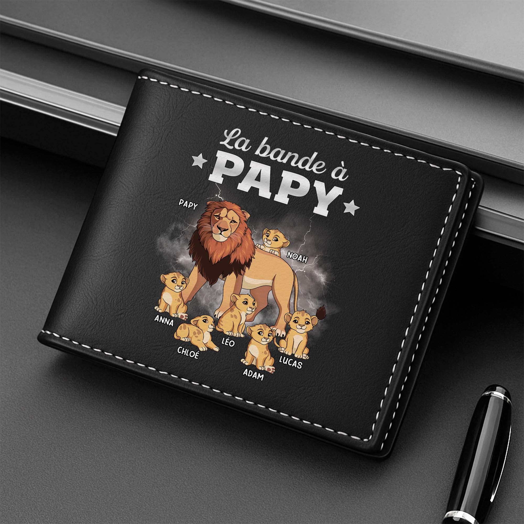 4836JFR2 portefeuille en cuir personnalise homme la bande a papa lion tonnerre 4836jkl8b_f46c54e3 2601 4fa3 afc9 e08ad8741eb0