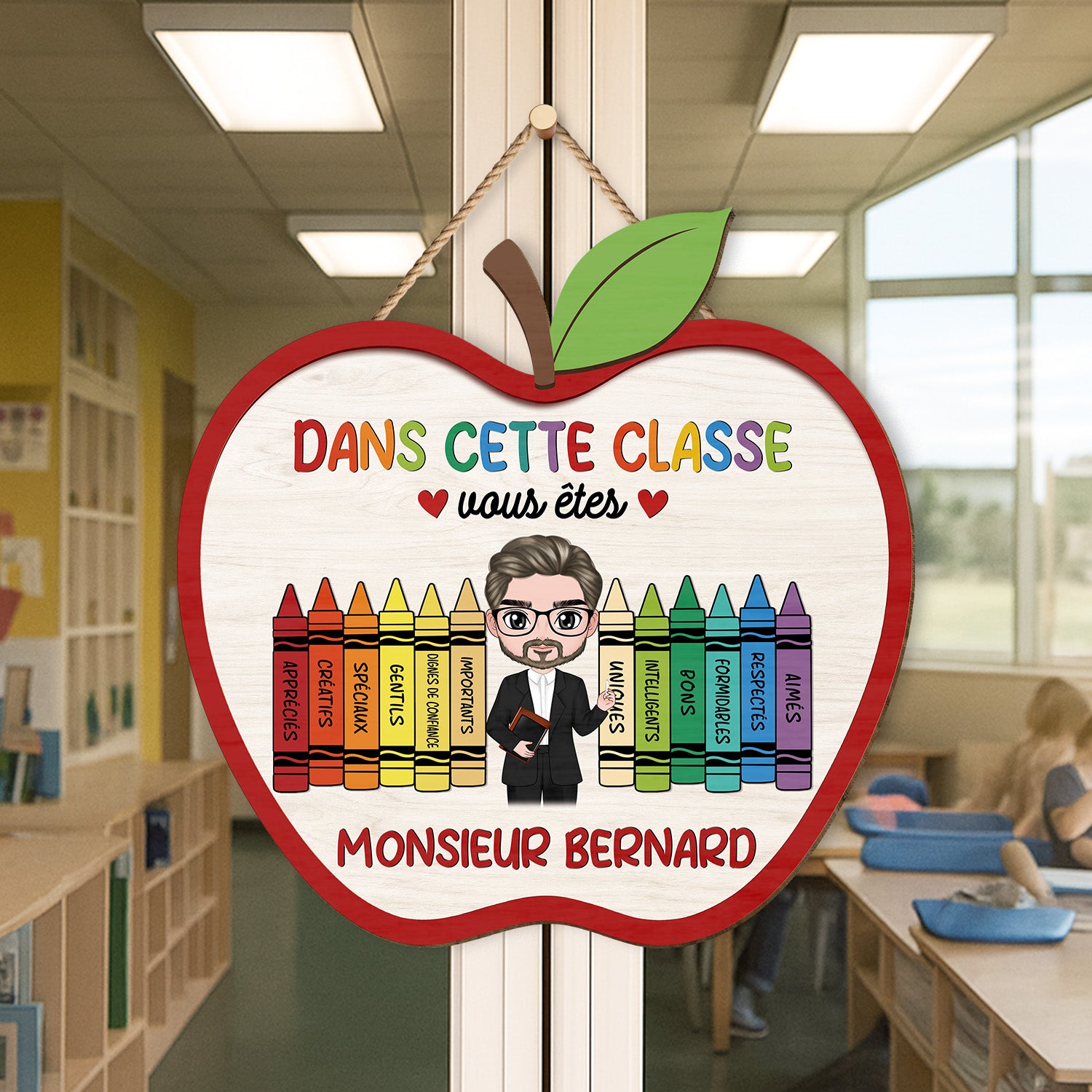 5118QFR2 plaque en bois personnalisee maitresse a suspendre dans cette classe 5118q66ta