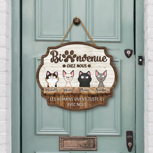 5135QFR2 plaque en bois personnalisee avec chat rigolo a suspendre bienvenue chez nous 5135qkynd