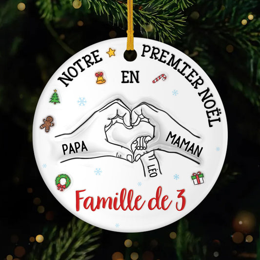 5383OFR1 effet dimpression 3d ornement ceramique personnalise notre premier noel en famille de 3 5383o