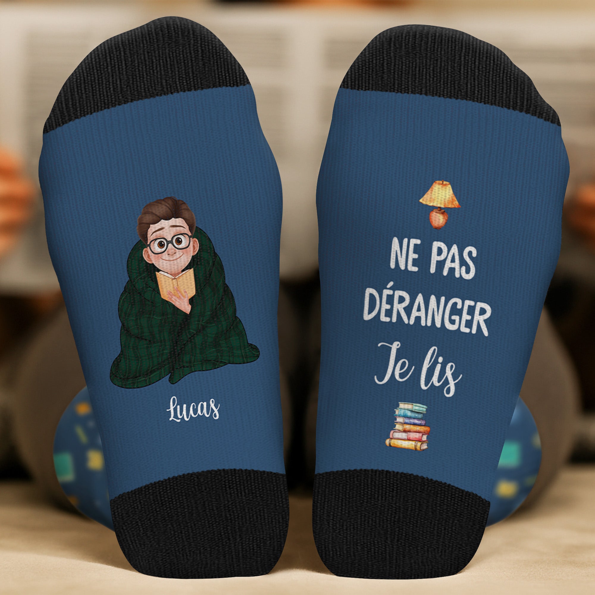 5960JFR2 chaussettes personnalisees pour les amoureux des livres ne pas deranger je lis 5960j8maa