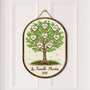 7732QFR2 plaque en bois personnalisee a suspendre notre famille ensemble 7732q8rwi