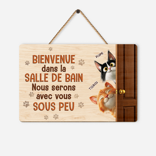 7735QFR1 plaque en bois personnalisee a suspendre avec chat bienvenue dans la salle de bain 7735qtrad