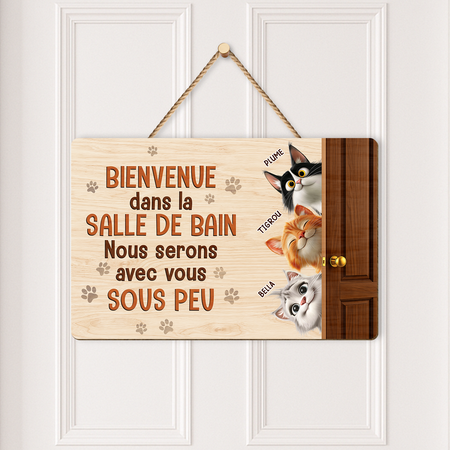 7735QFR2 plaque en bois personnalisee a suspendre avec chat bienvenue dans la salle de bain 7735qtrad