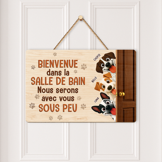 7735QFR2 plaque en bois personnalisee a suspendre avec chien bienvenue dans la salle de bain 7735qtrac