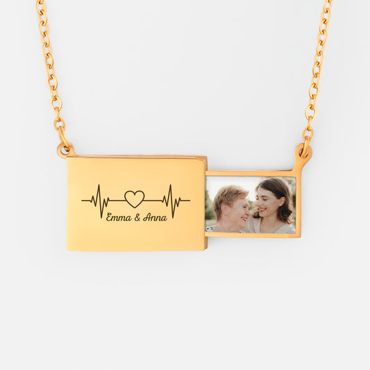 8614JFR1 coeur entre maman papa et ami collier personnalisable photo 8614j8p5a
