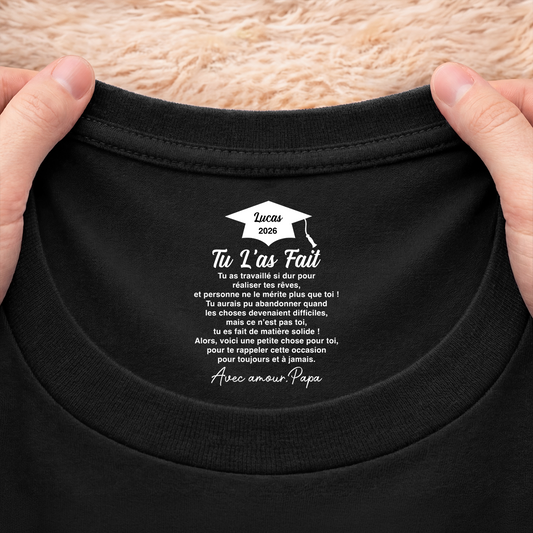 8938AFR2 tee shirt personnalise fille fils avec texte a l_interieur du col noir cadeau felicitation diplome_ 8938aa8haa