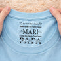 8963AFR2 tee shirt blanc personnalise avec texte a l_interieur du col cadeau maman papa de nos enfants 8963aasdsa