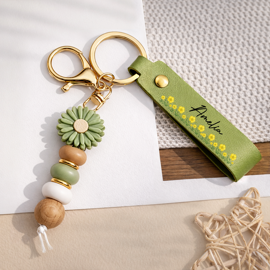 Mockup_Daisy_Beaded_Keychain_1